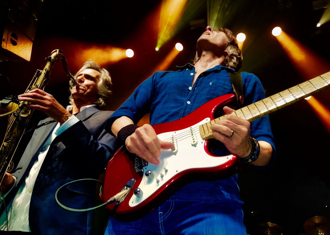 Dire Straits Experience — 'Shiver in the dark' World Tour 2025/2025