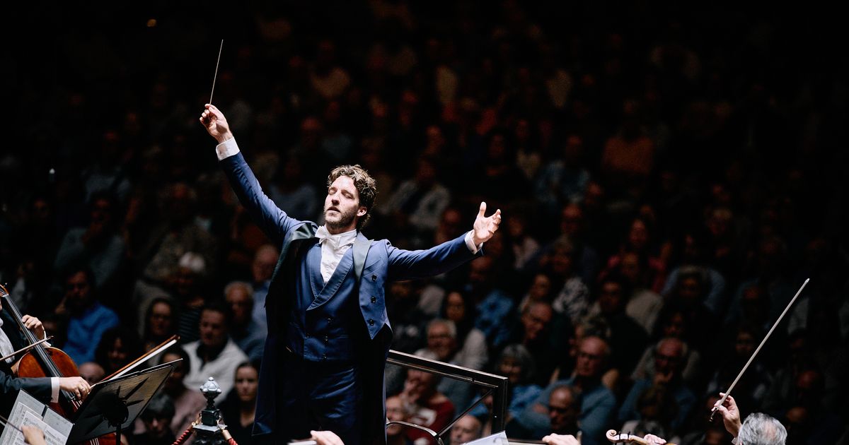 Nederlands Philharmonisch Orkest o.l.v. Lorenzo Viotti — Mahler 7
