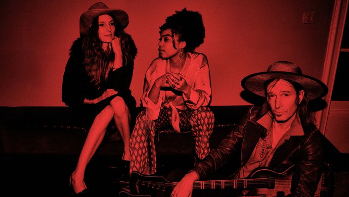 Stef Kamil Carlens & The Poem