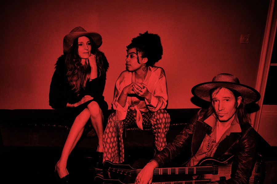 Stef Kamil Carlens & The Poem