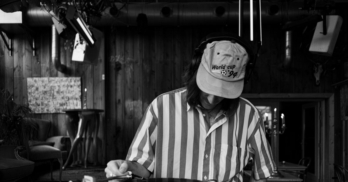 Vinyl Sessions: DJ Klapsalon — in Studio Blendd