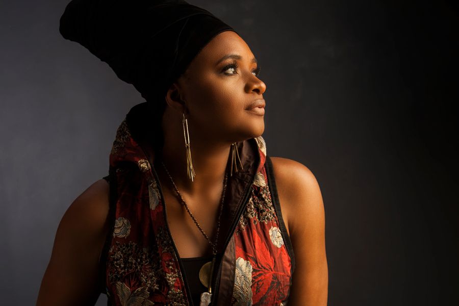 Portret foto van Lizz Wright